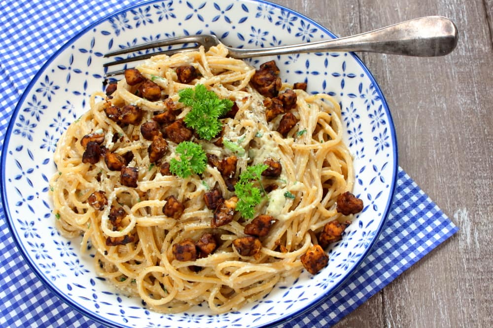 Vegan Tempeh Carbonara