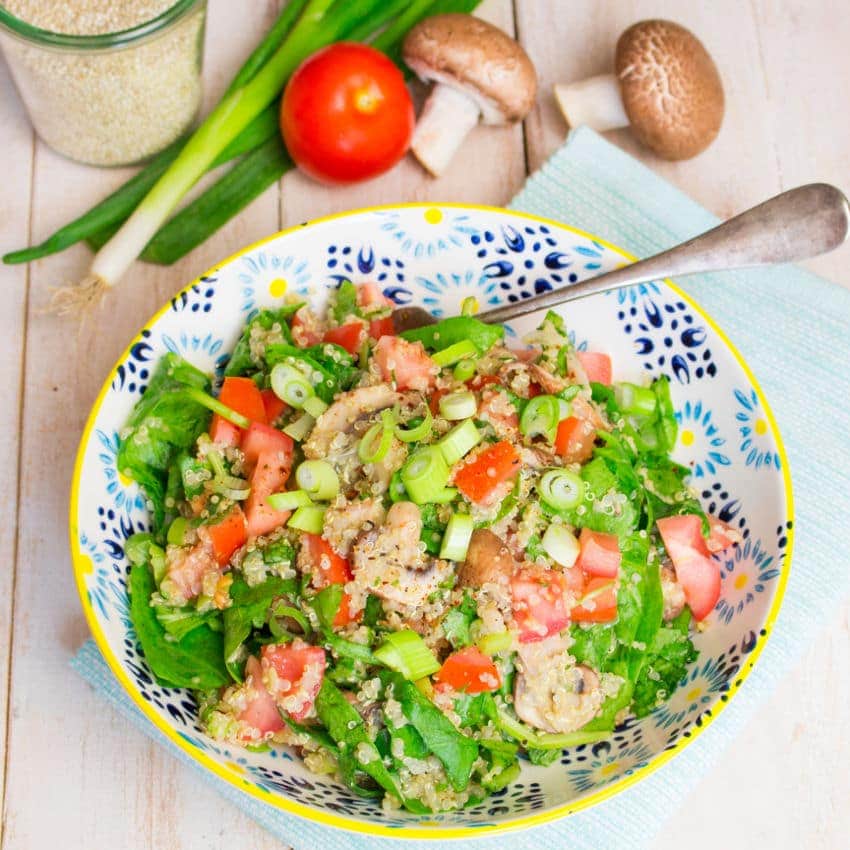 Quinoa Salad with Mushrooms and Spinach