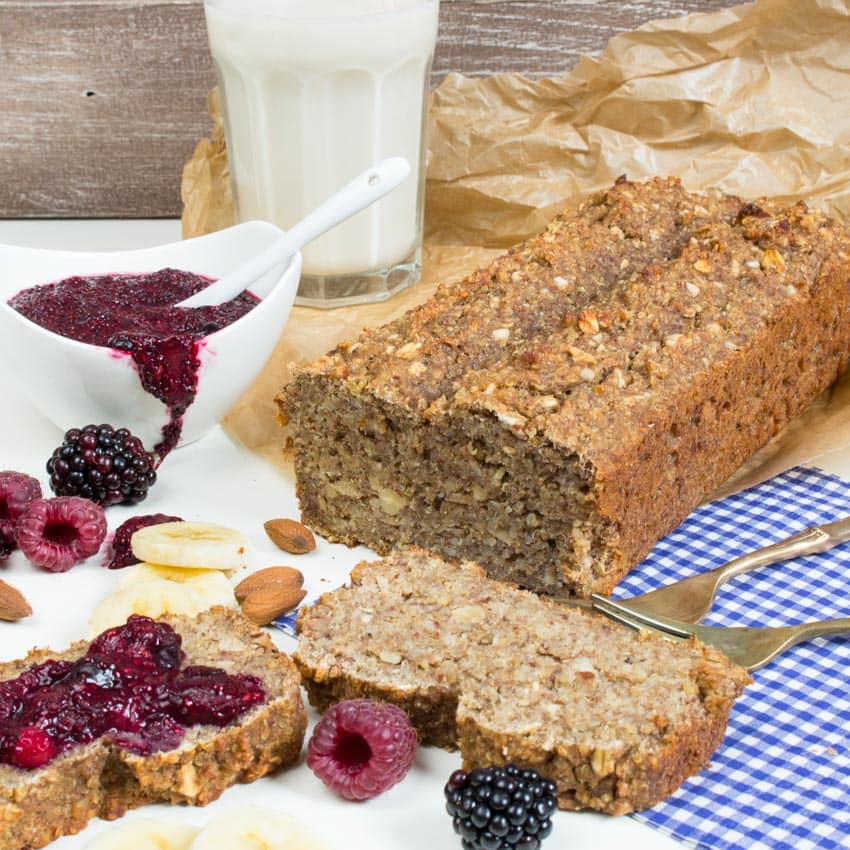 Vegan Banana-Quinoa Bread with Chia Jam 