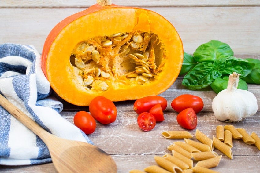 Pumpkin Pasta with Tomatoes and Basil 