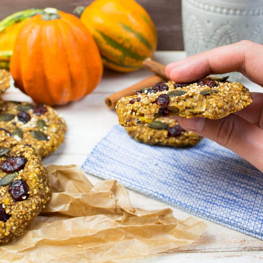 Pumpkin Spice Breakfast Cookies 