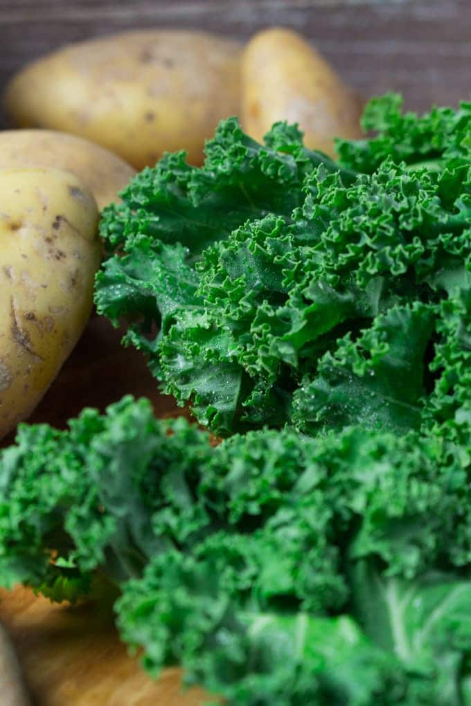 Vegan Potato Kale Soup 