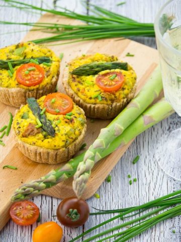 Vegan Quiche with Asparagus and Tomatoes