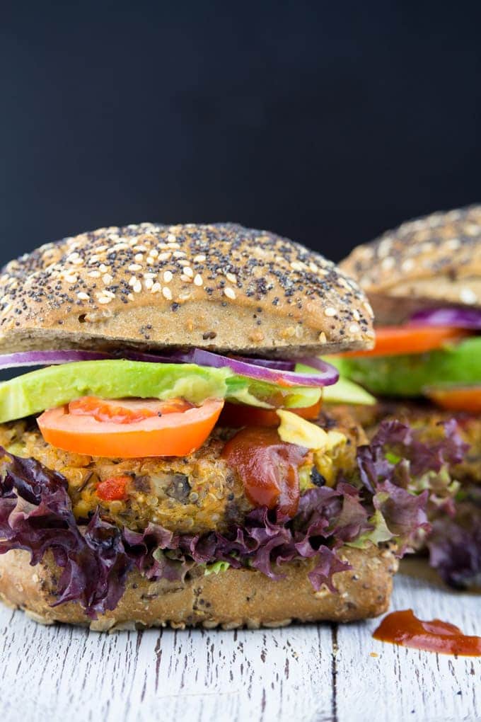 Chickpea Quinoa Power Burger 