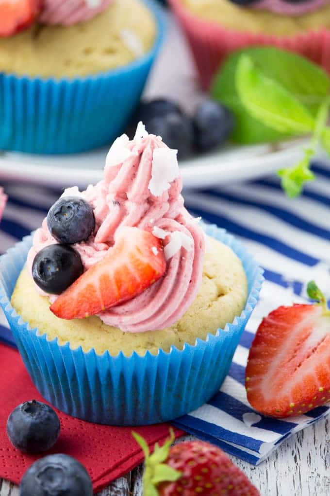 Vegan Strawberry Cupcakes 