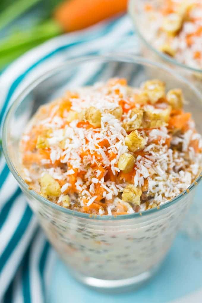 Carrot Cake Overnight Oats 