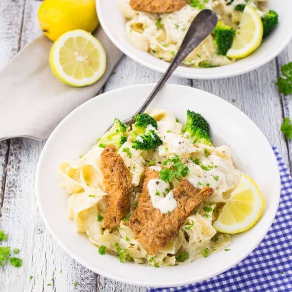 Vegan Chicken Alfredo Vegan Chicken Alfredo