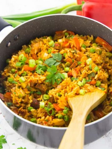 One Pot Vegetable Rice with Bell Pepper and Peas
