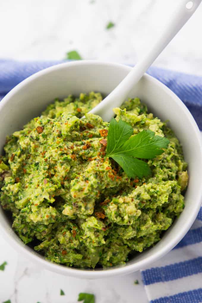 Broccoli Pesto with Pasta and Cherry Tomatoes 