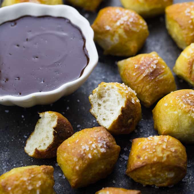 Vegan Pretzels with Chocolate Sauce - Vegan Heaven