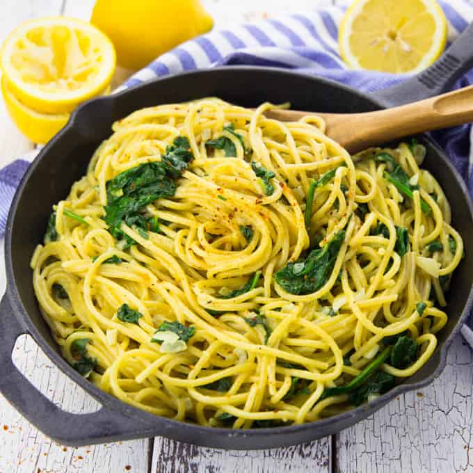 Lemon Spaghetti with Spinach (One Pot) - Vegan Heaven