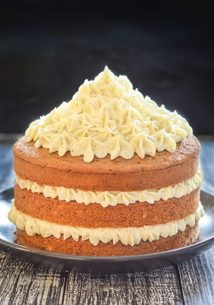 Earl Grey Vegan Cake with Lemon Frosting 