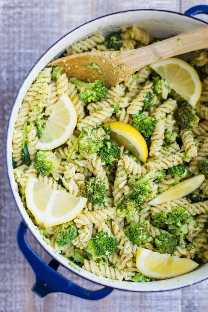 Vegan Lemon Broccoli Pasta Salad 