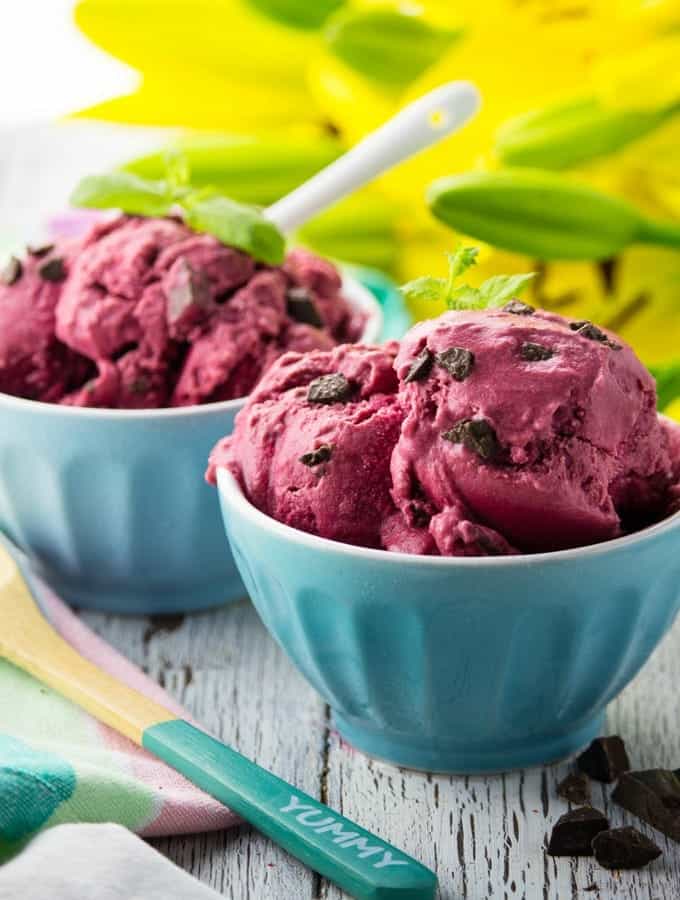 Chocolate Chunks Beet Ice Cream 