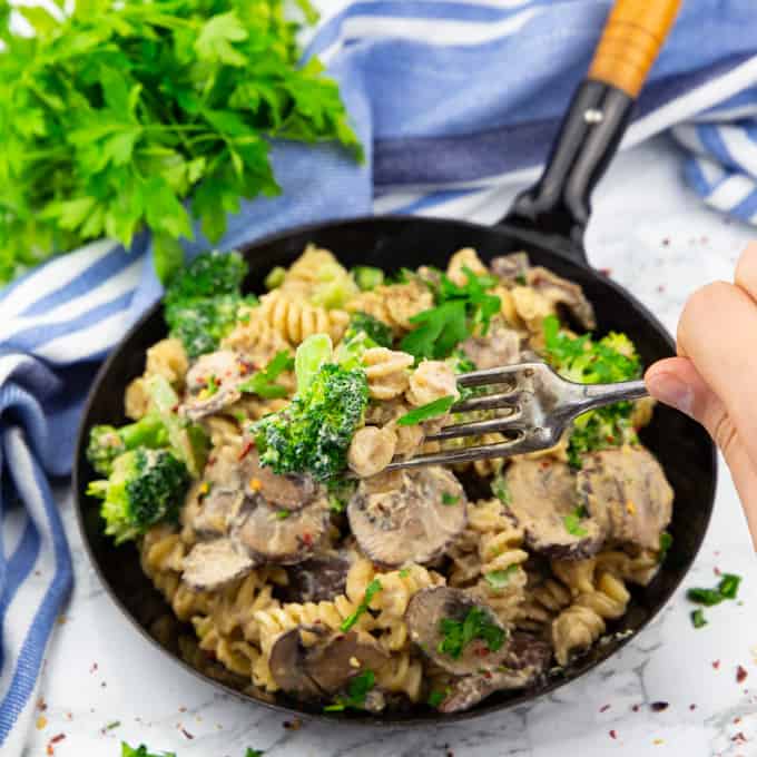 Broccoli Pasta with Mushrooms - Vegan Heaven