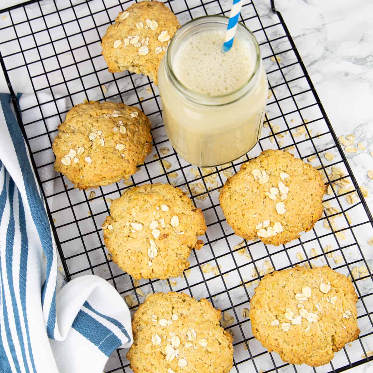 Vegan Oatmeal Cookies