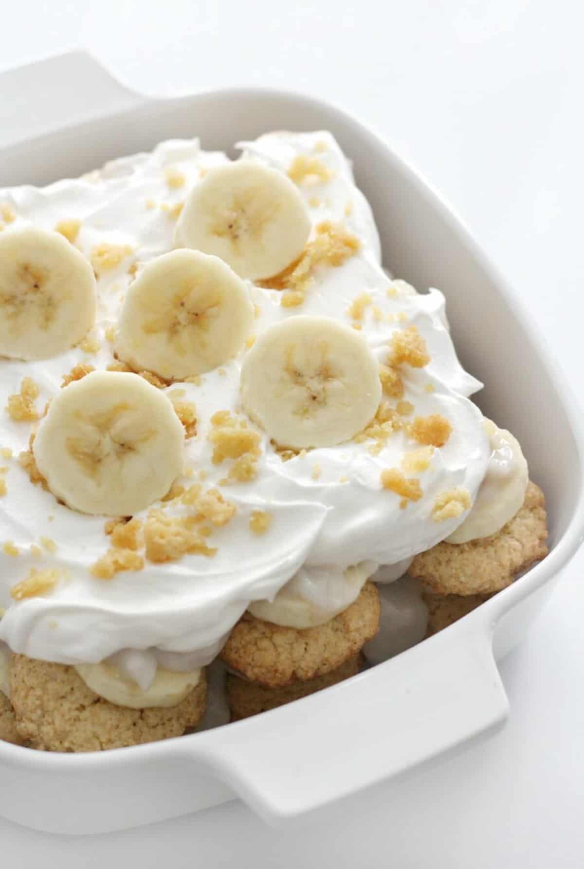 southern banana pudding in a white casserole dish 